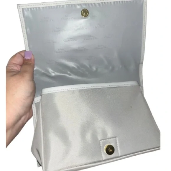 Dior Clutch Cosmetic Amenity Bag, Light Gray, Snap Closure - Picture 10 of 10